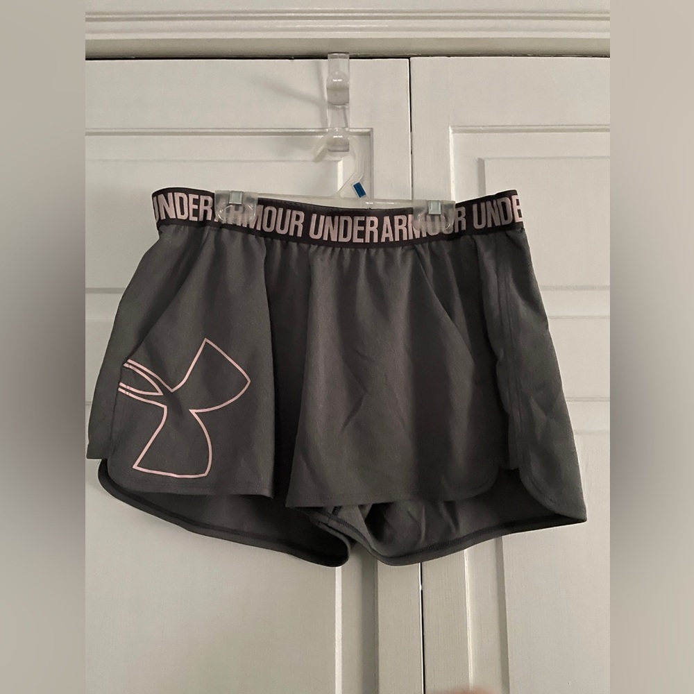 Under Armour Heat Gear loose shorts